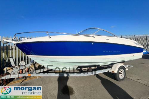 Bayliner 652 beoordelingen en specificaties